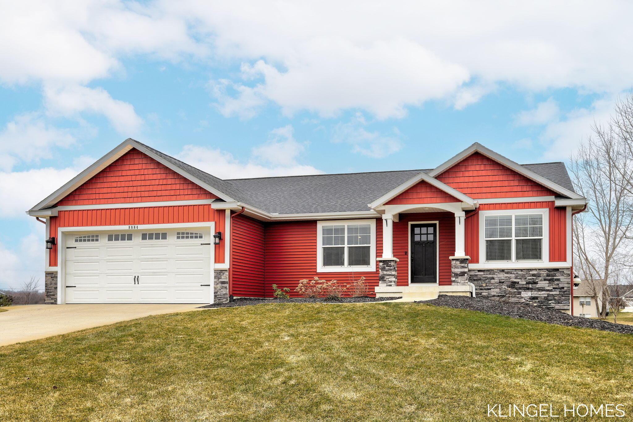 8884 Meadows Pointe Drive