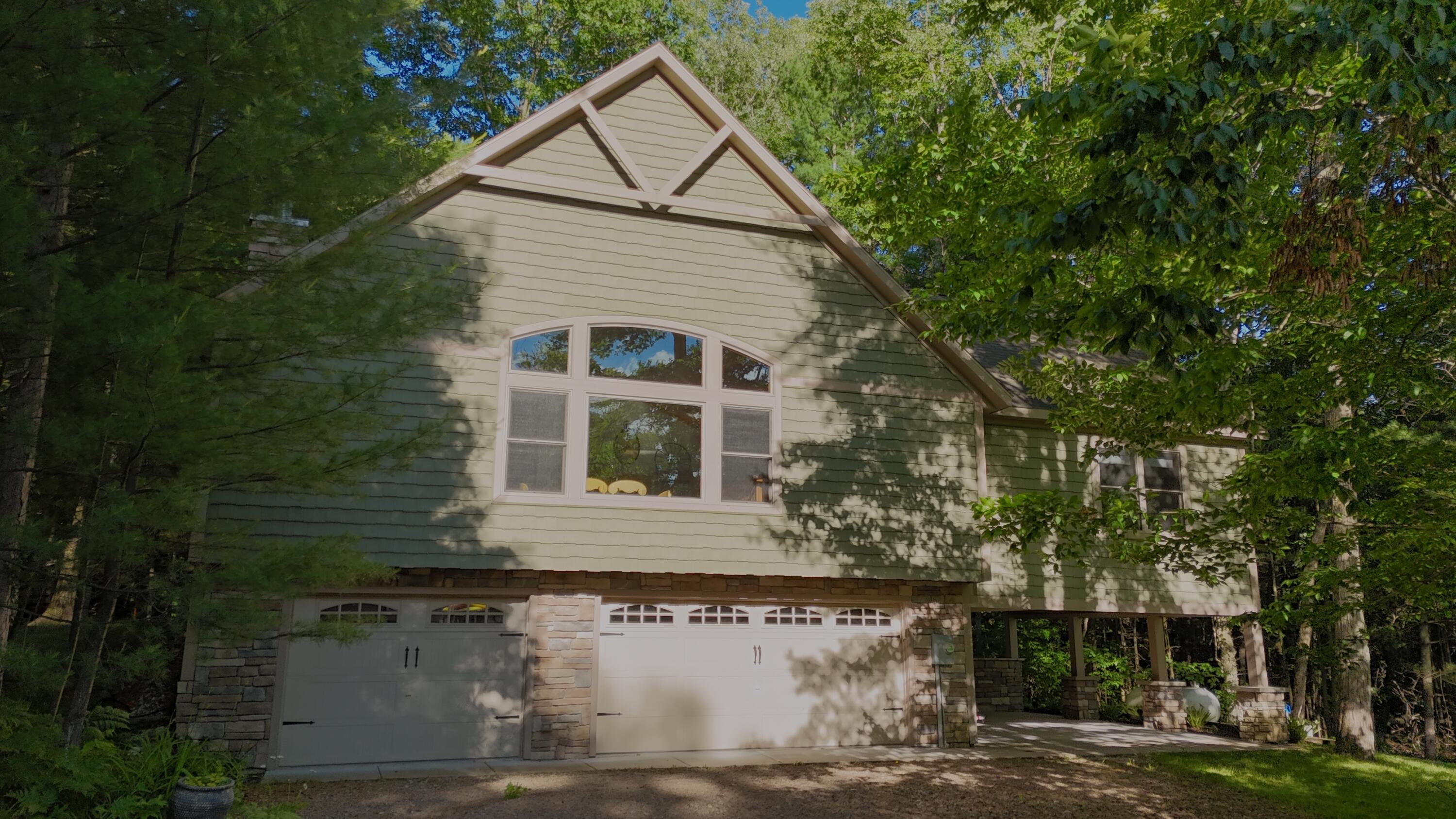 5488 N Red Maple Street