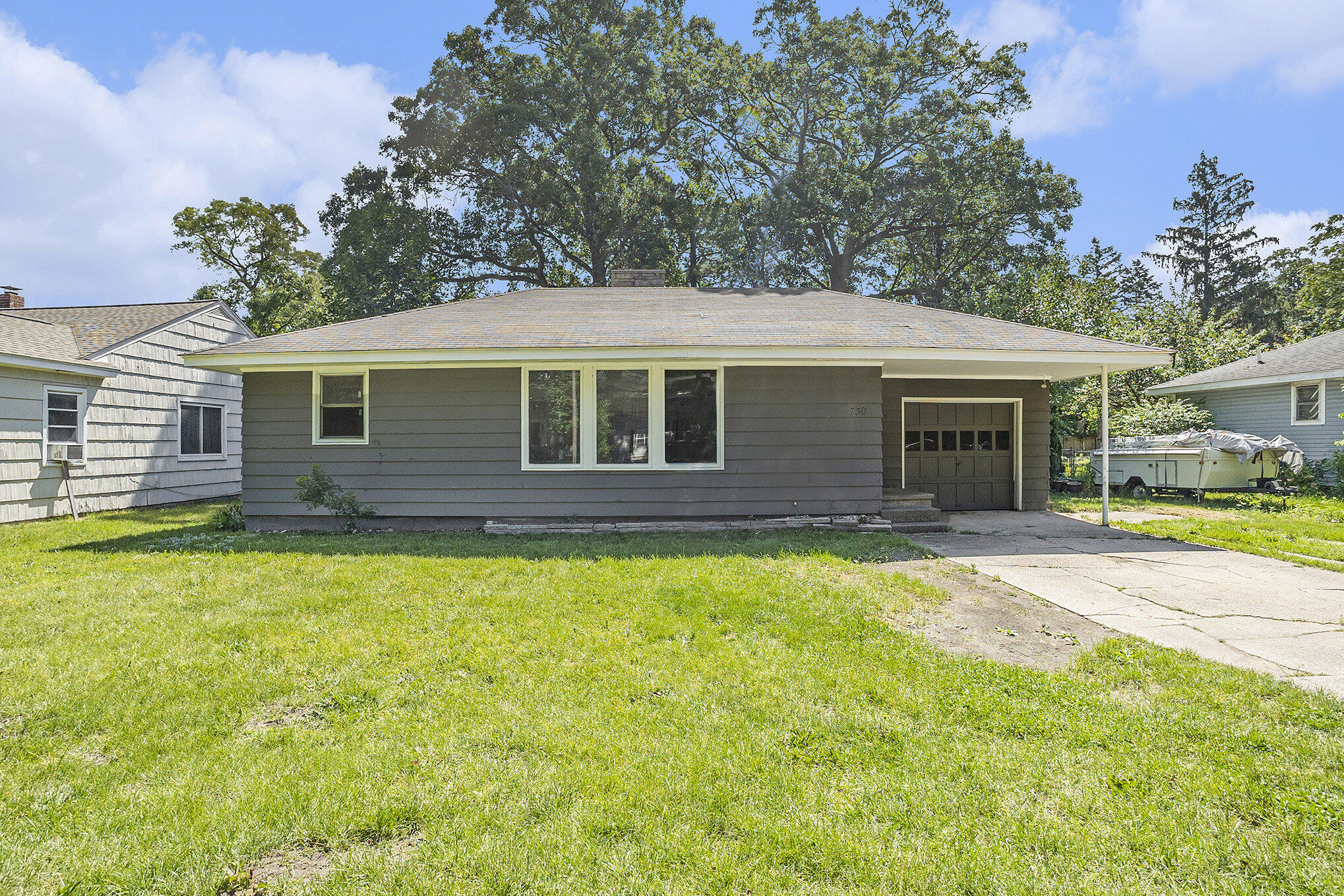 730 S Quarterline Road