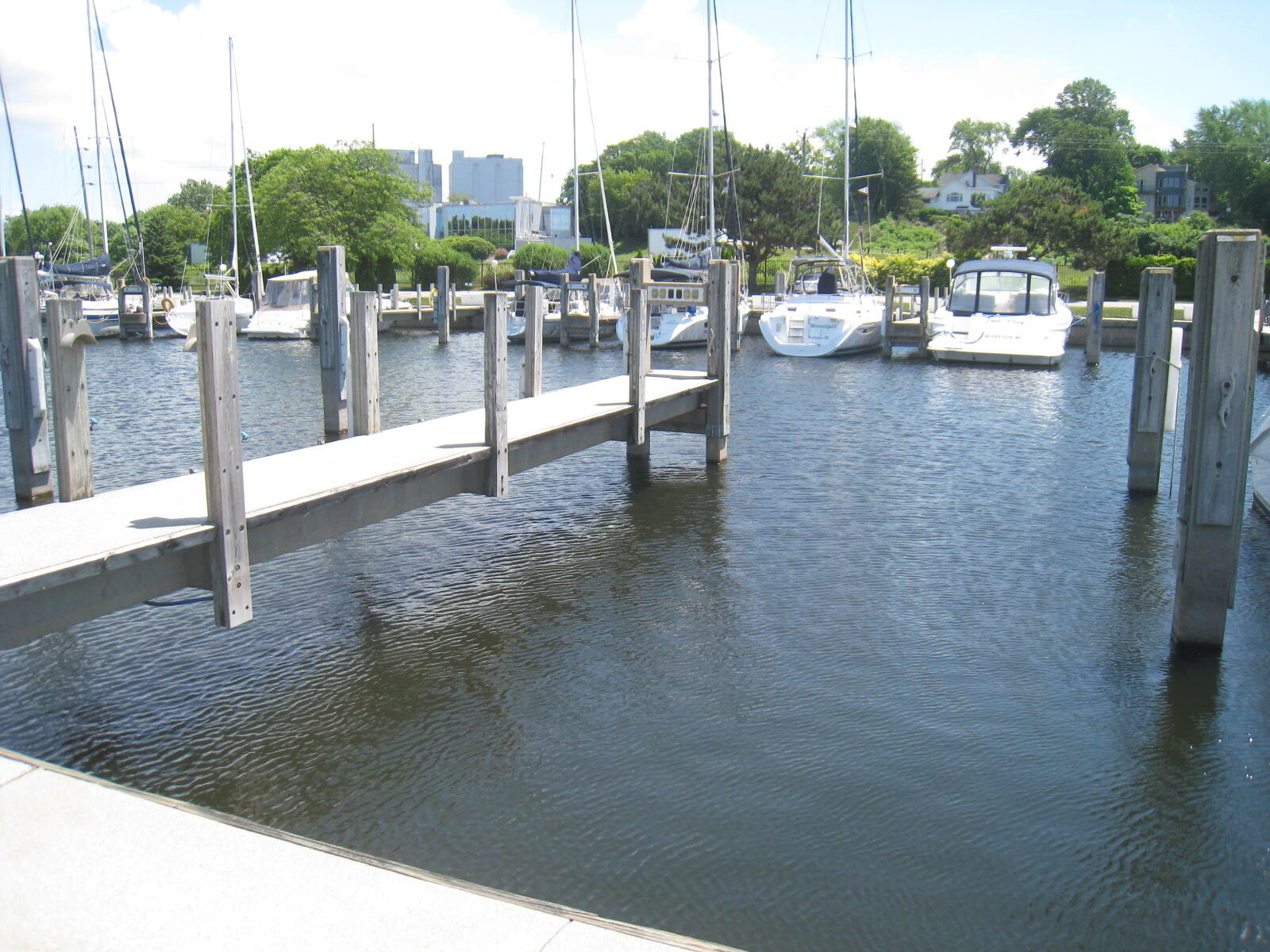 1200 Lakeshore Drive, 9