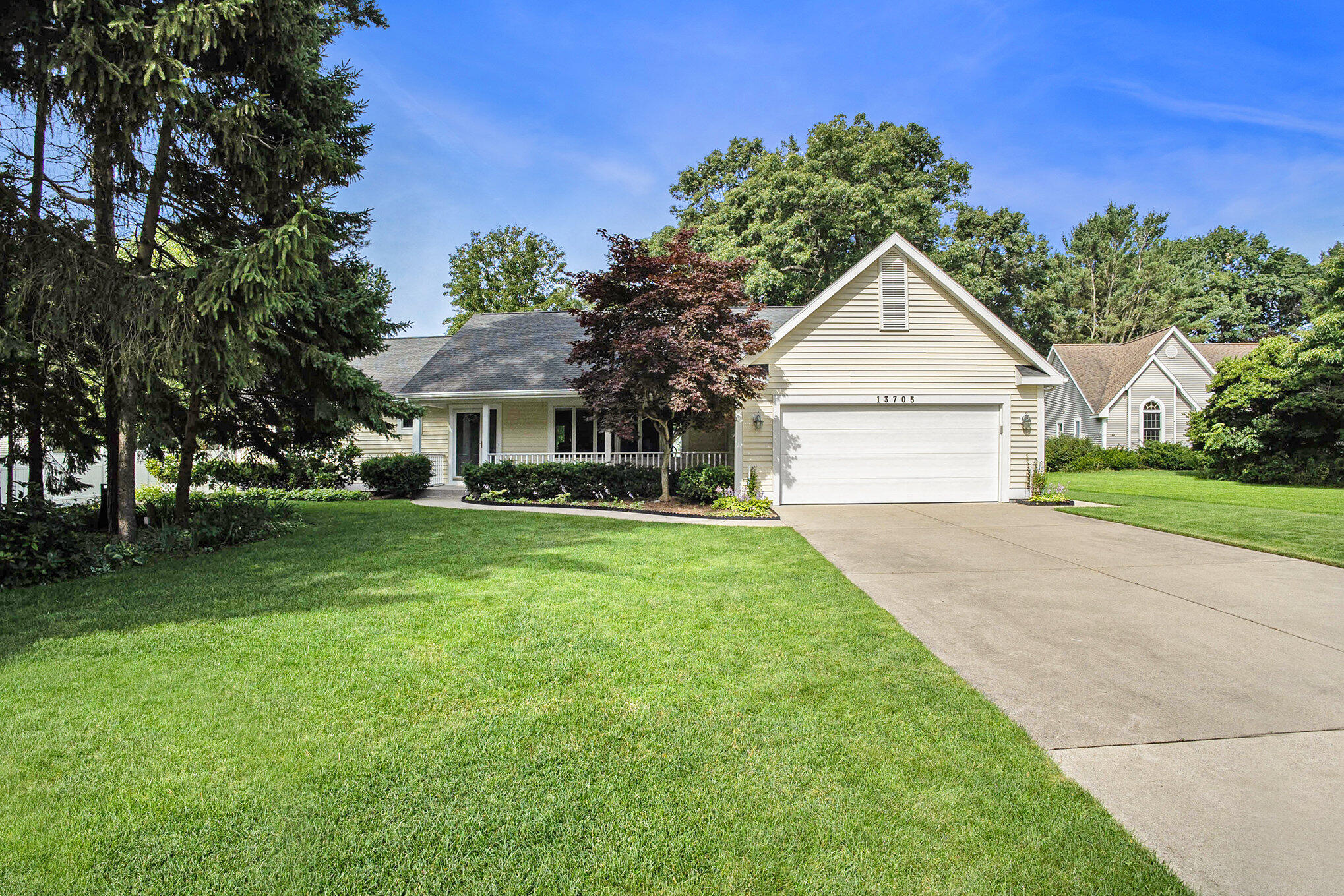 13705 Forest Park Drive