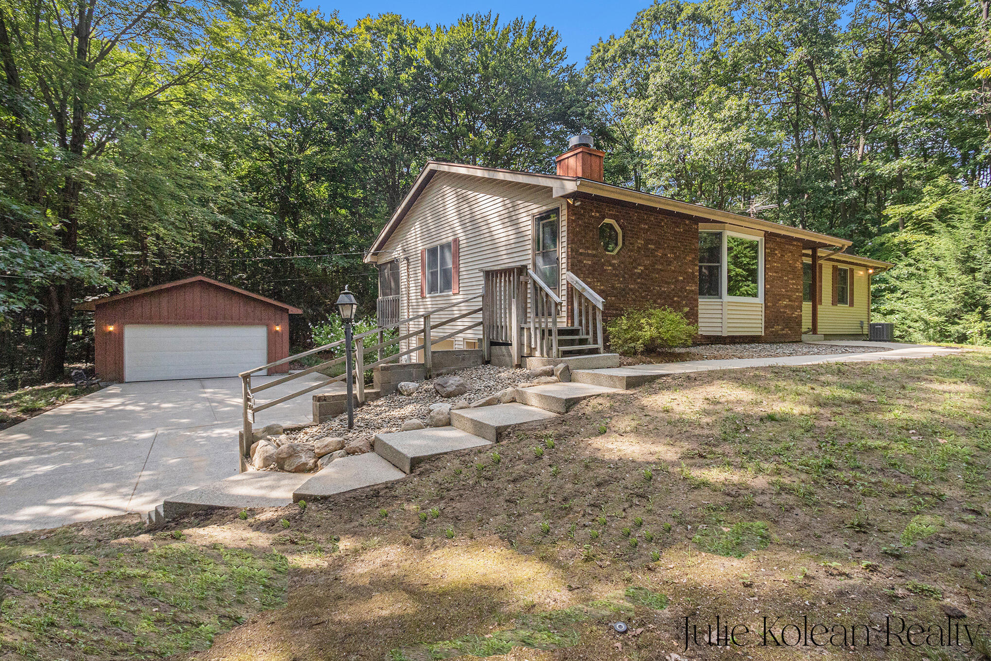 16863 Shady Dunes