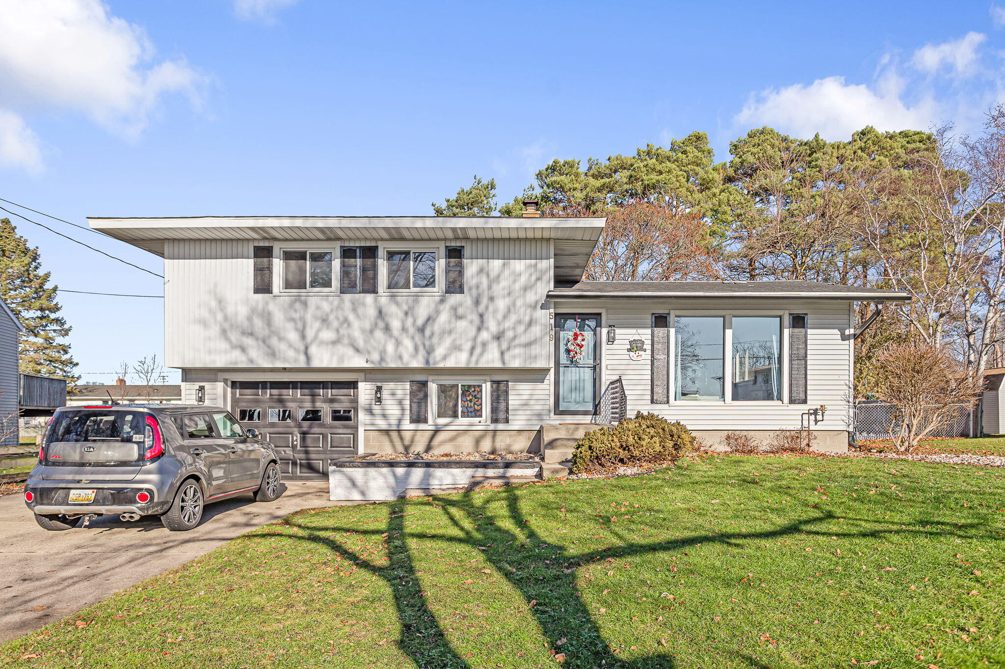519 Boelens Court