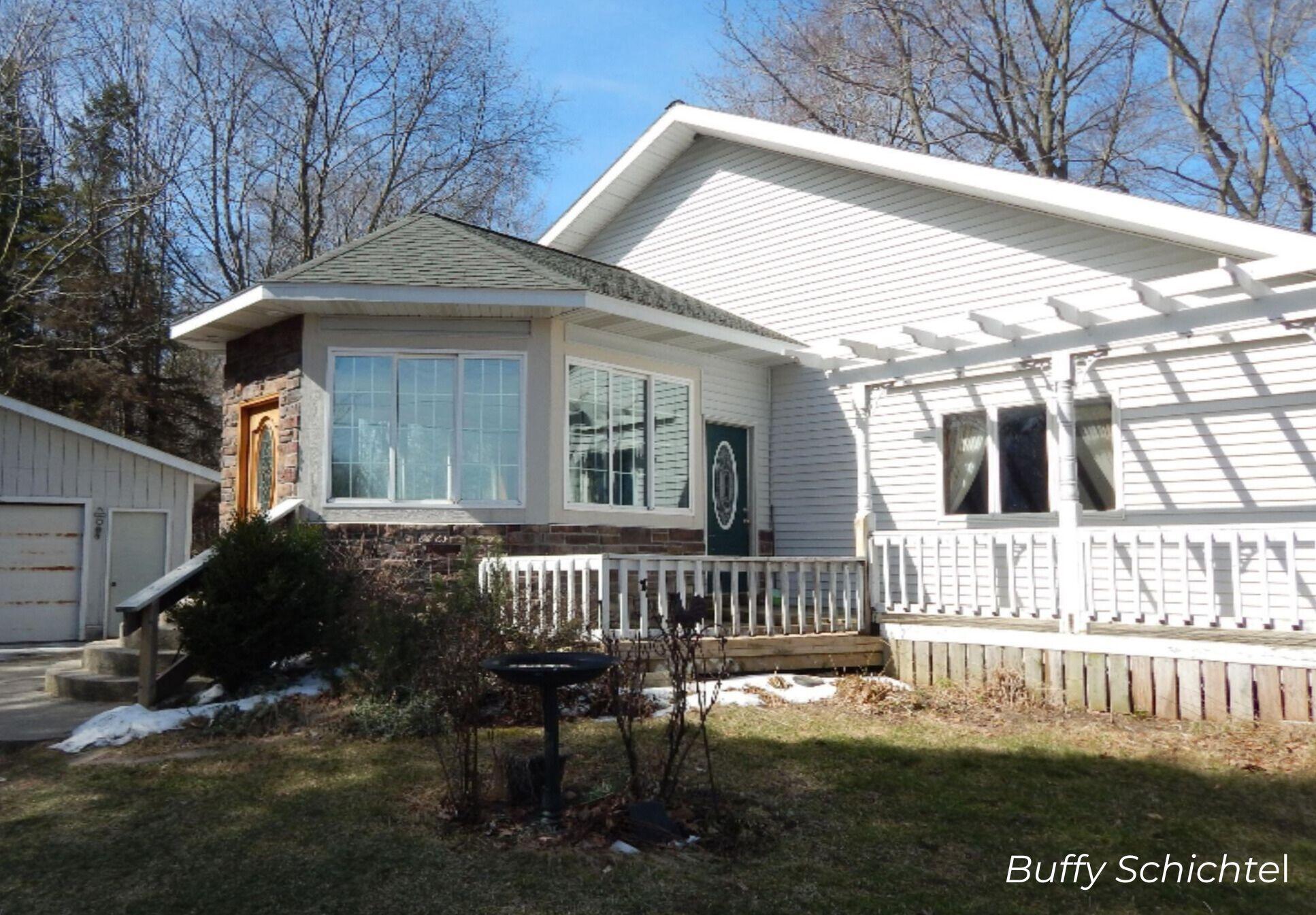 7185 Post Road
