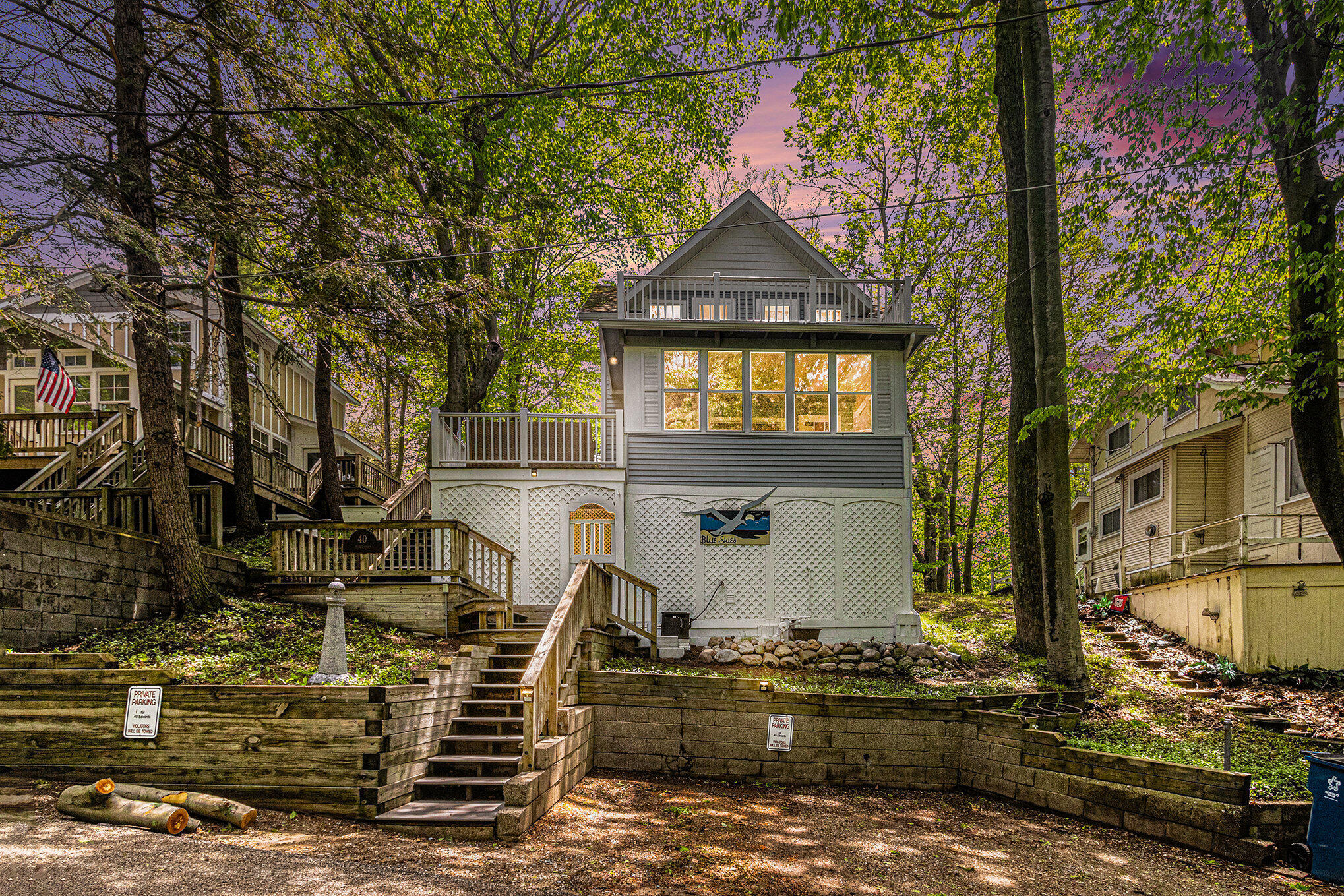 40 Edwards Avenue
