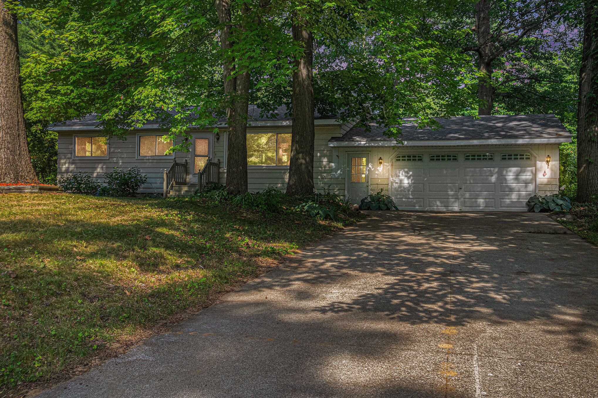 19160 Glendale Circle