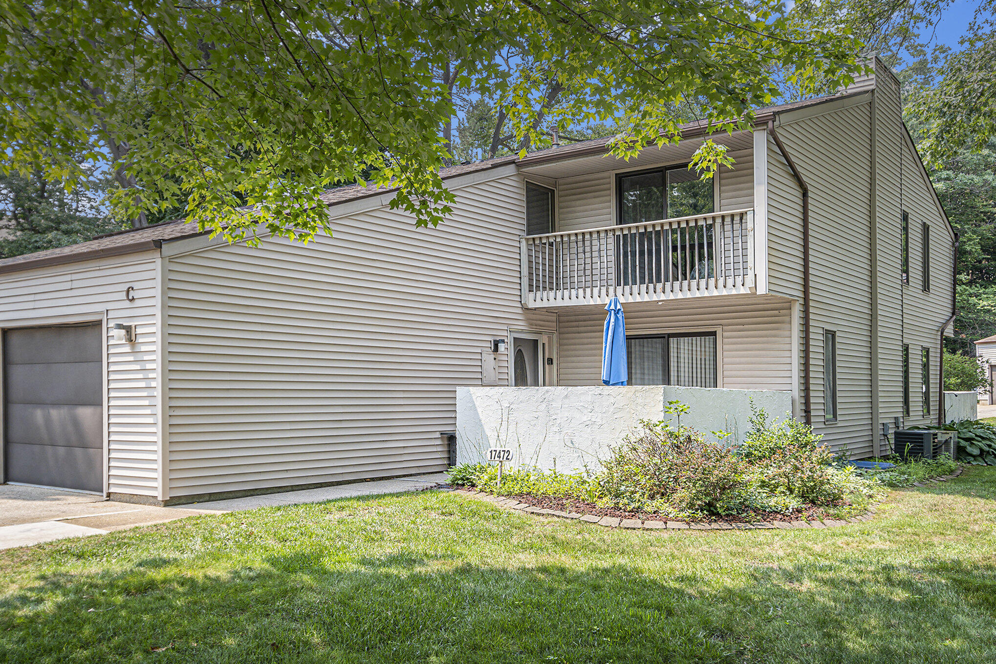 17472 Parkwood Drive
