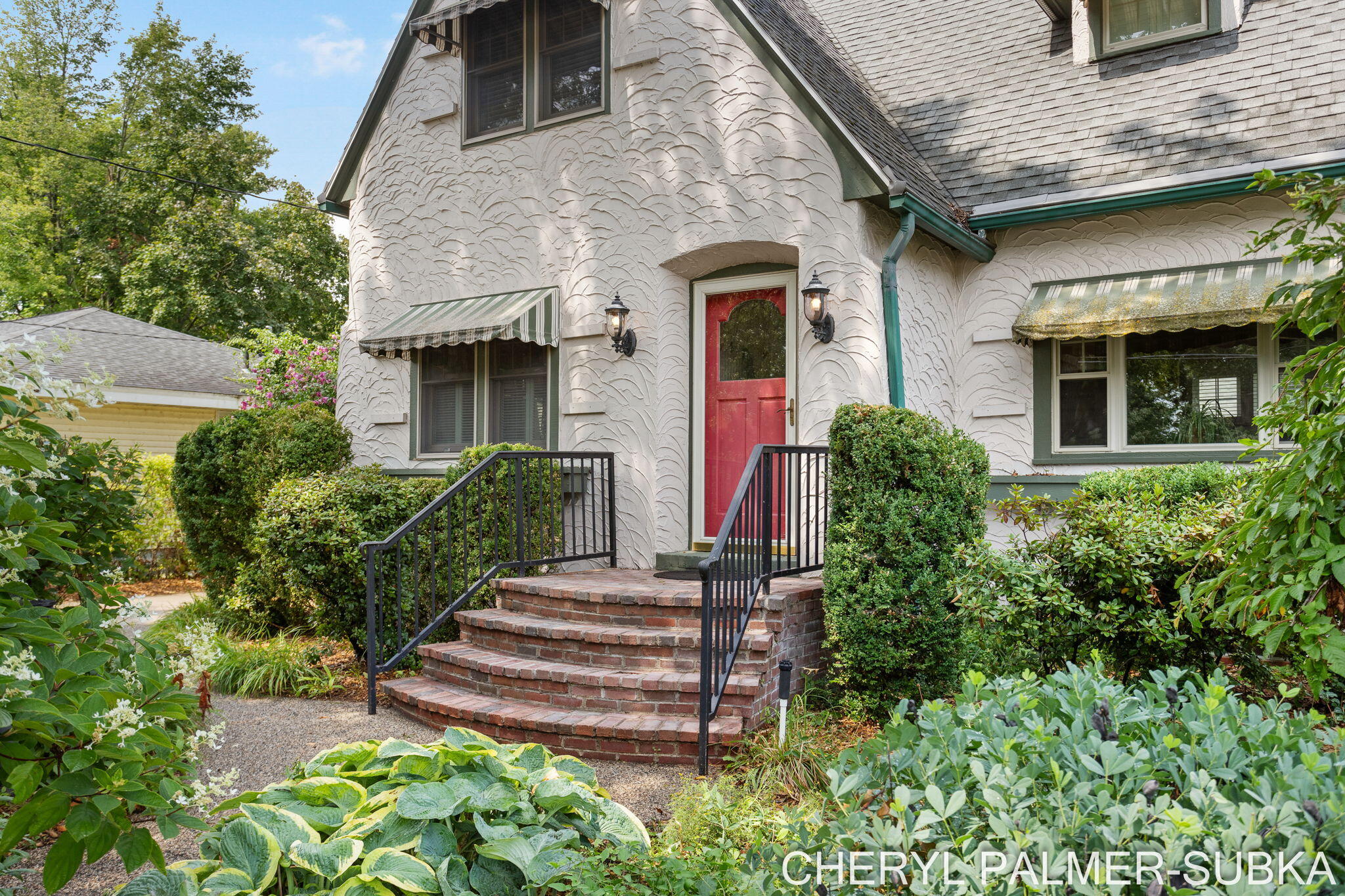 918 Ruddiman Drive