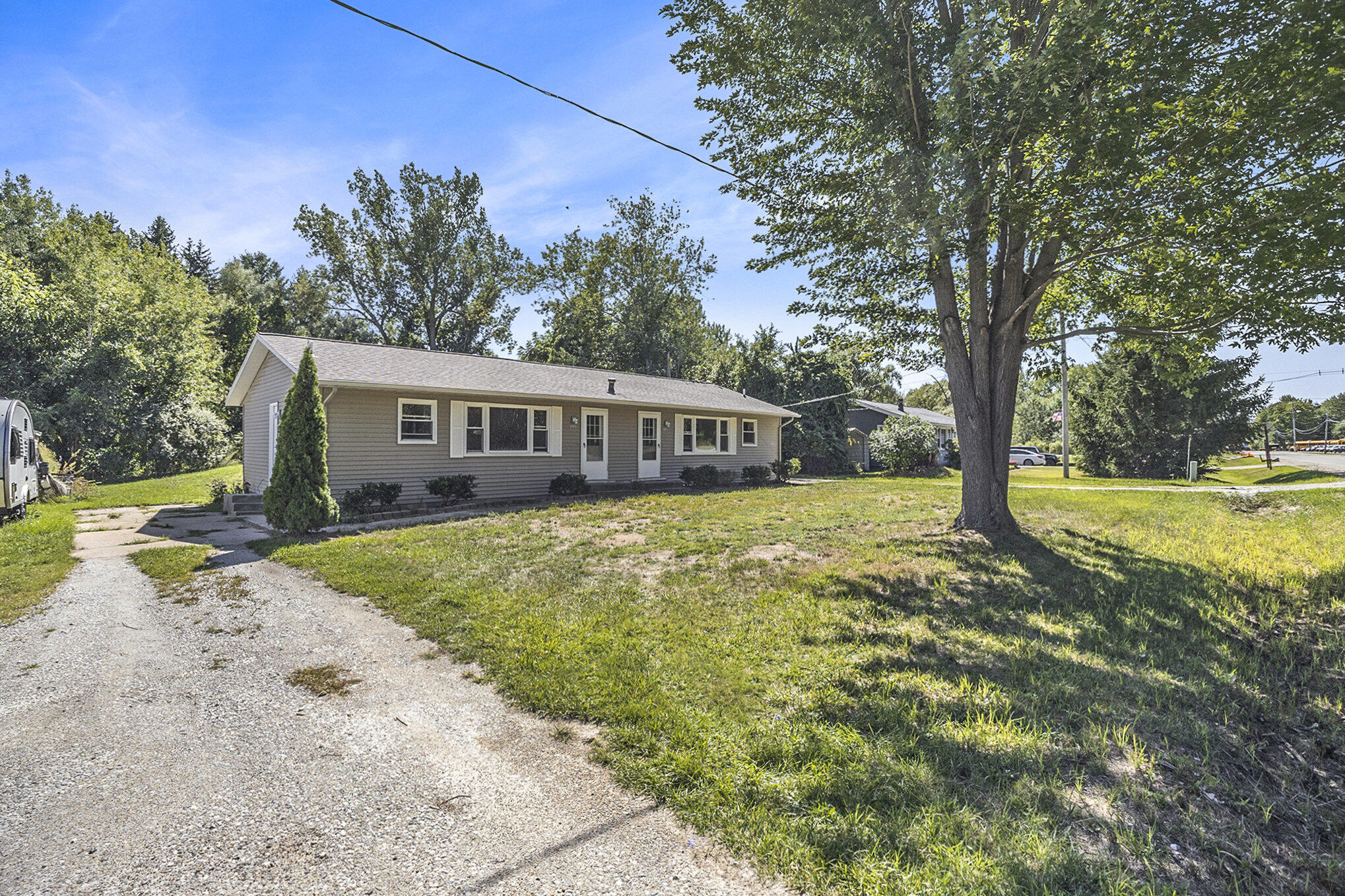 14360 Leonard Road