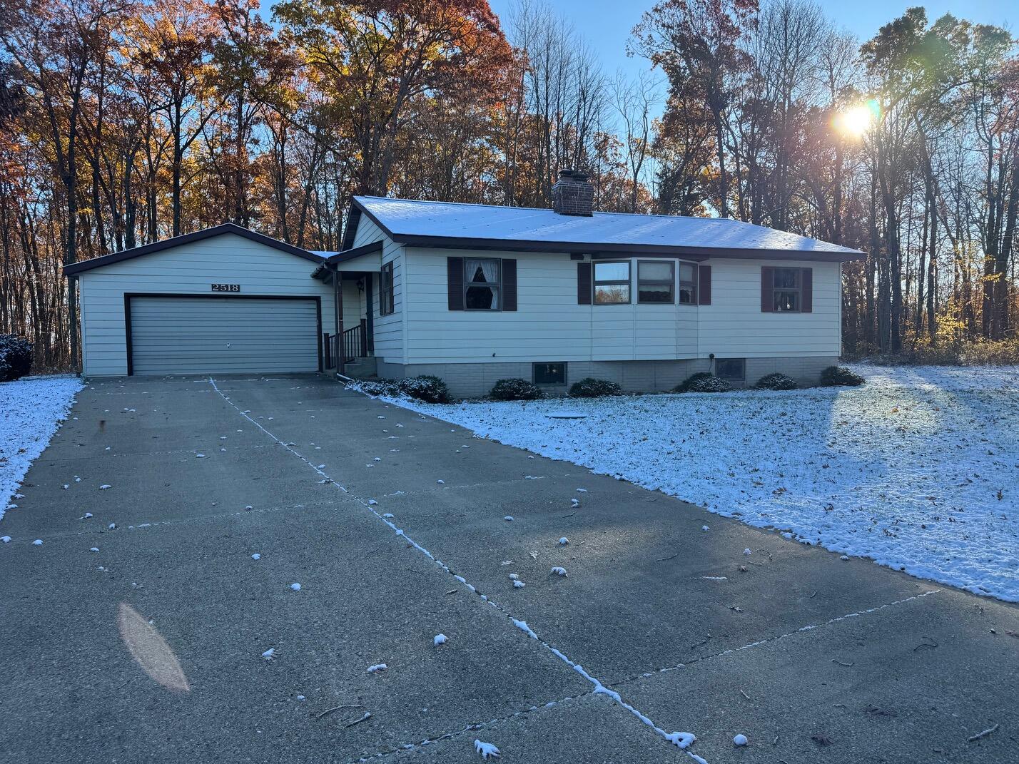 2512 S Sportsman Drive