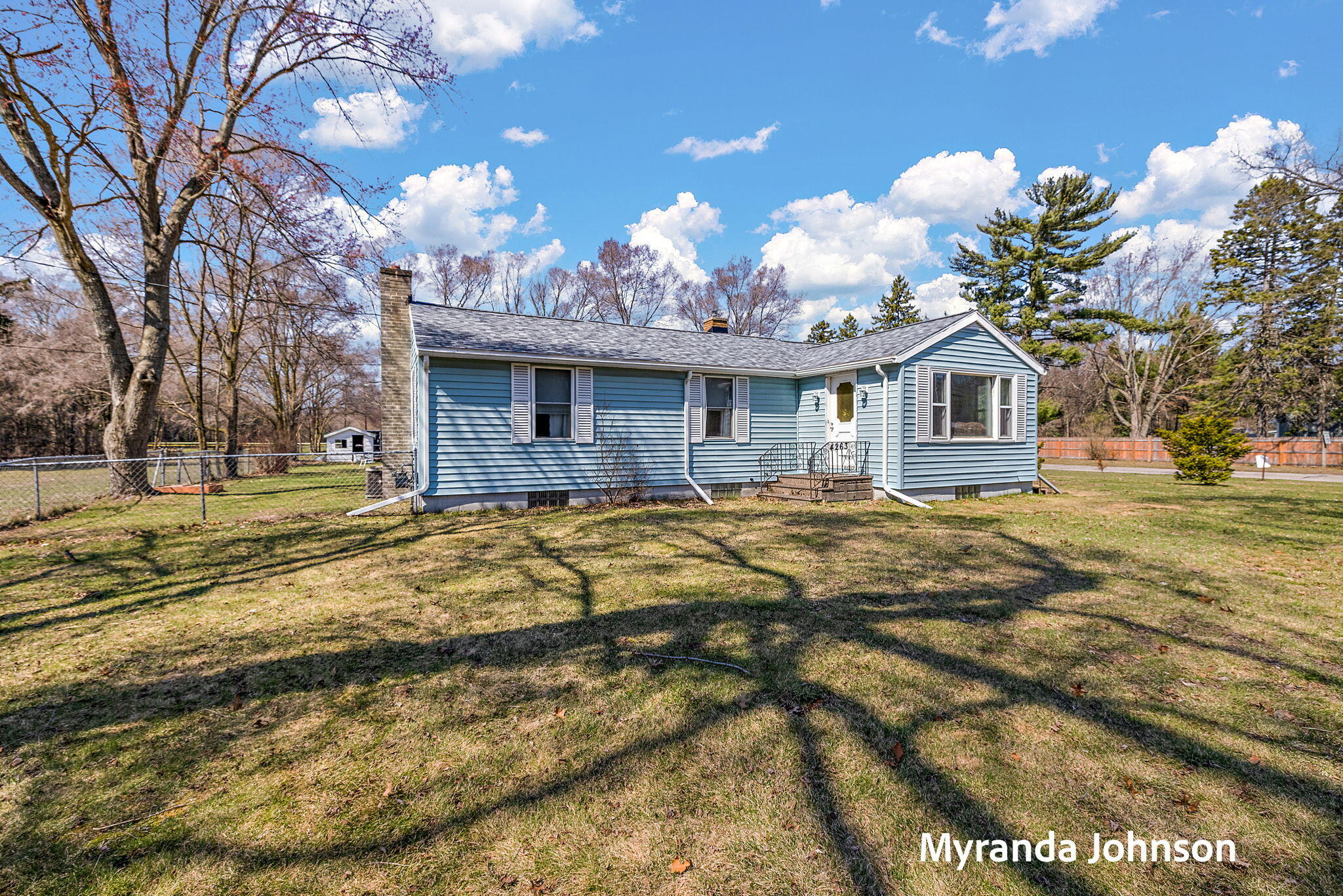 4263 S Quarterline Road