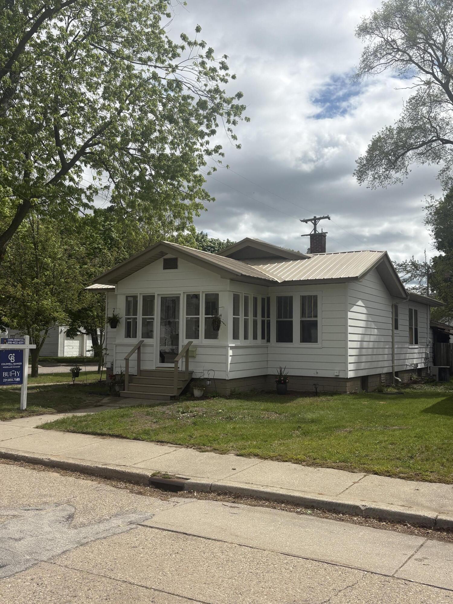 2208 Torrent Street