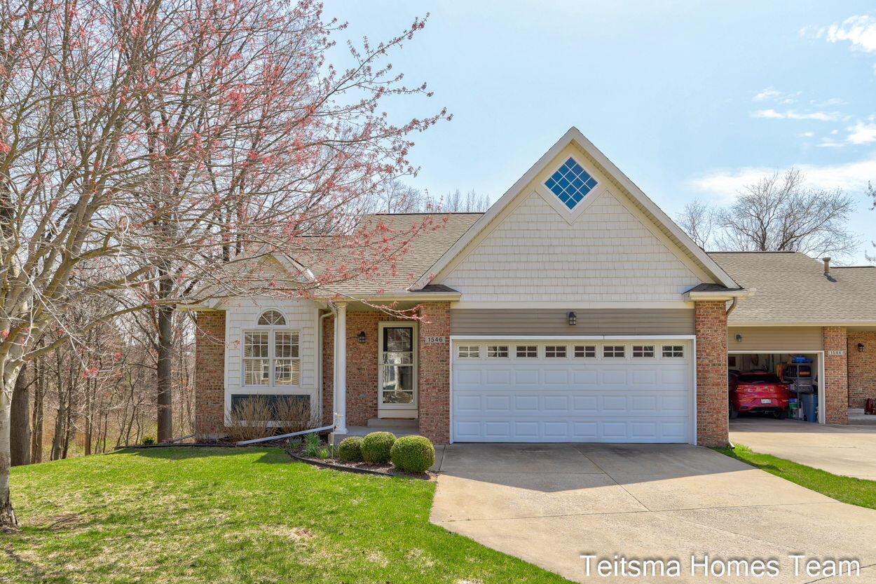 1546 Beechtree
