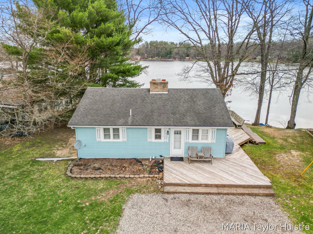 5182 N Bass Lake