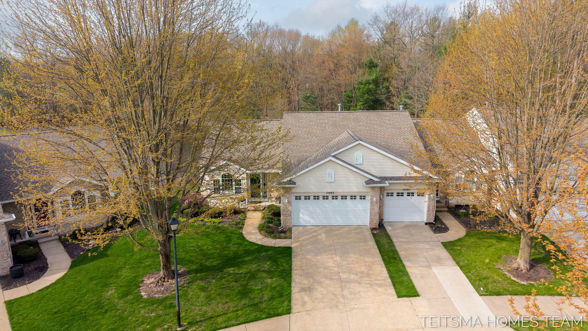 15443 Winchester Circle