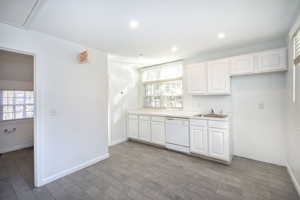 515 Washington Street # 2