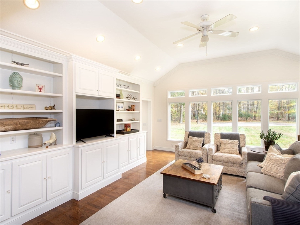 95 Hemlock Drive