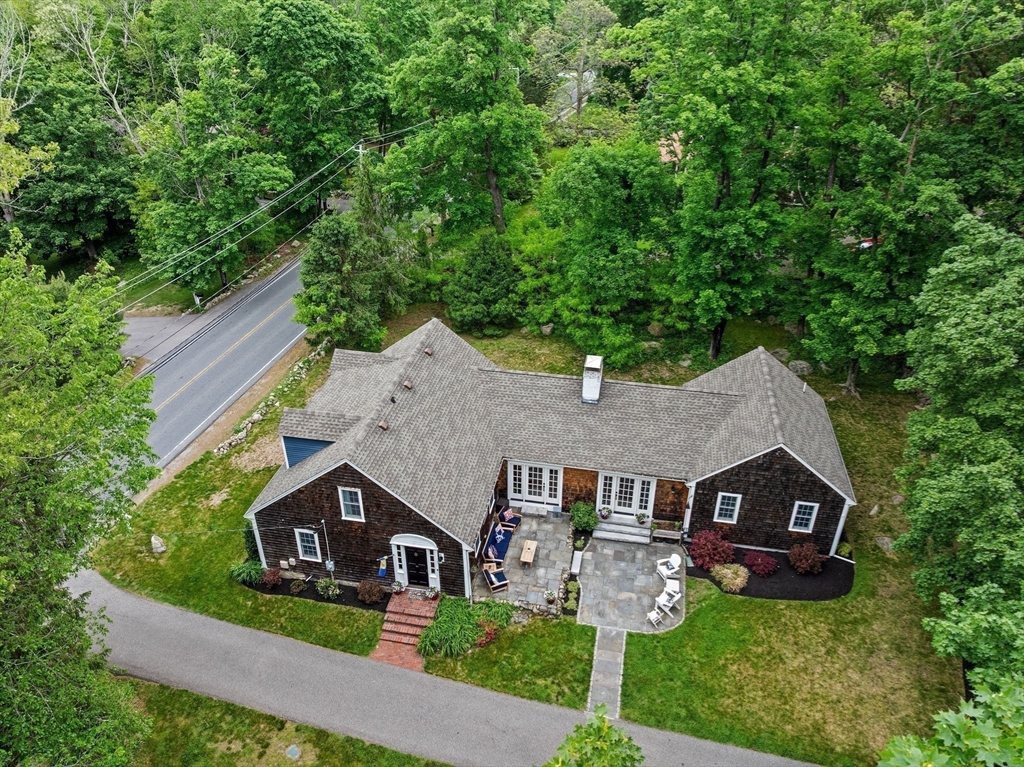 48 Old Oaken Bucket Road