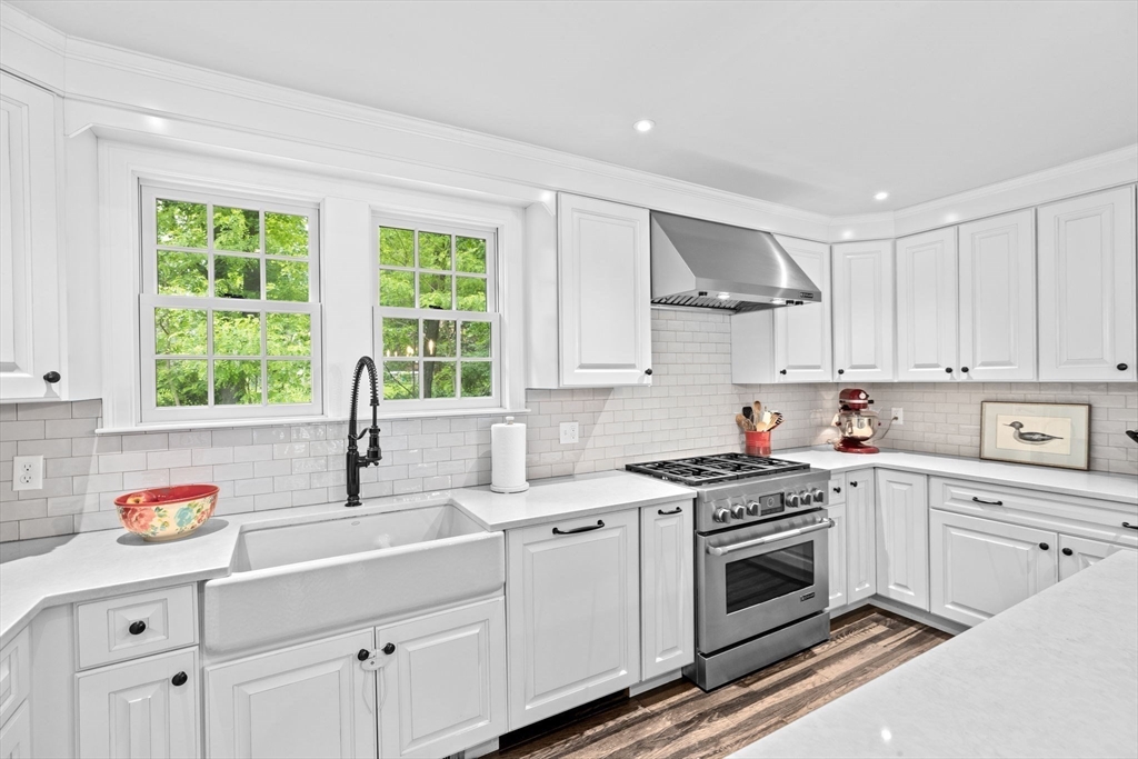 48 Old Oaken Bucket Road