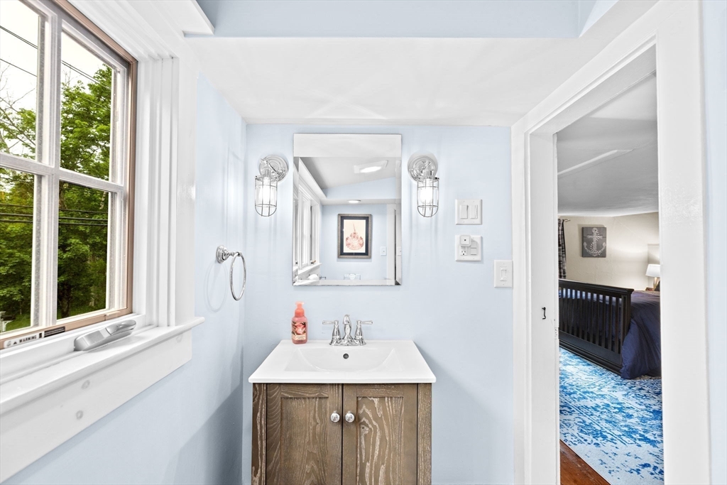 48 Old Oaken Bucket Road
