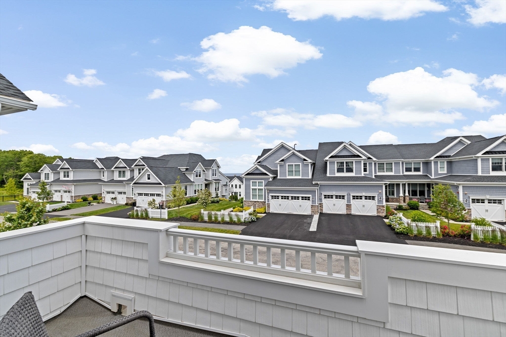 5 Diane Terrace # 5