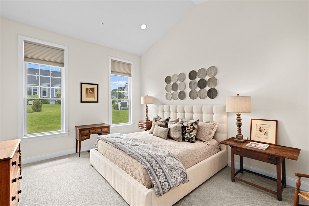 5 Diane Terrace # 5