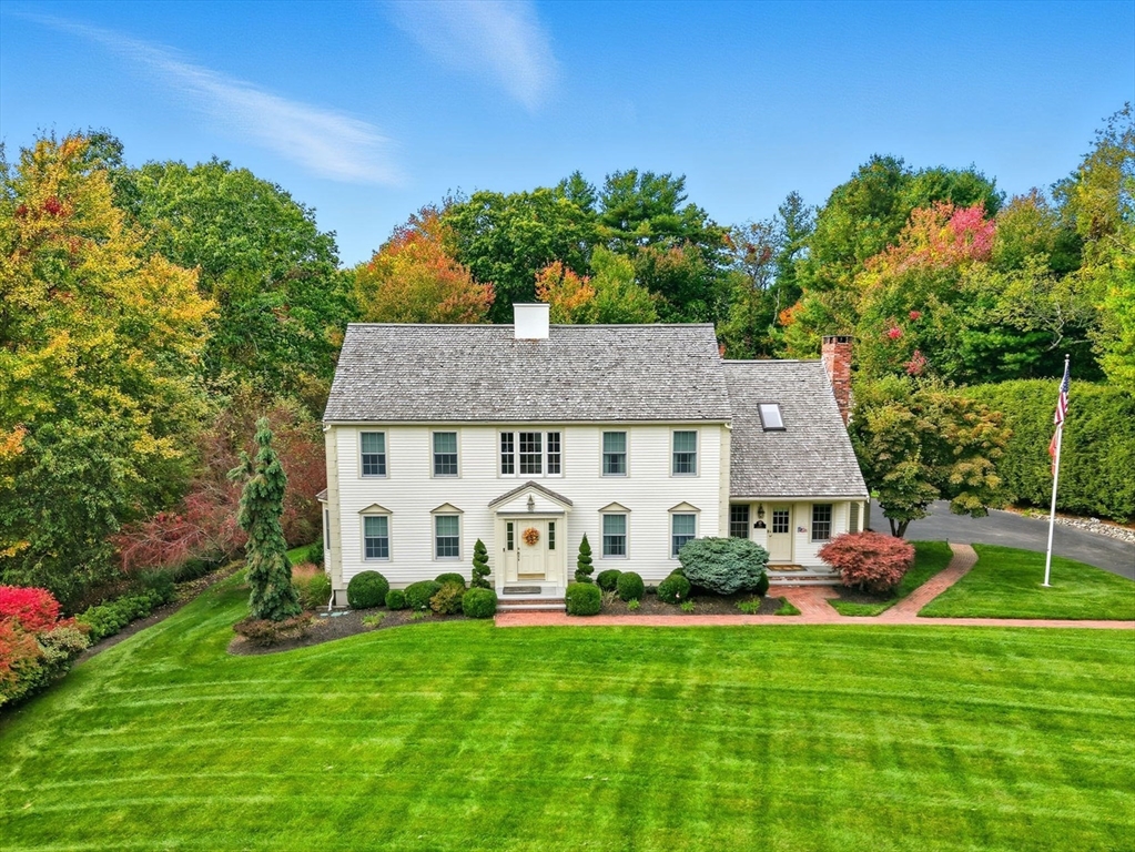 10 Shrine Road, Norwell