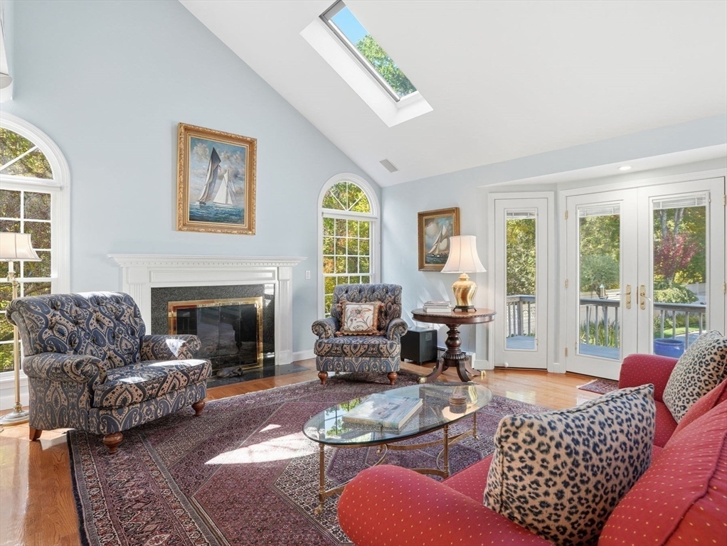 10 Shrine Road, Norwell