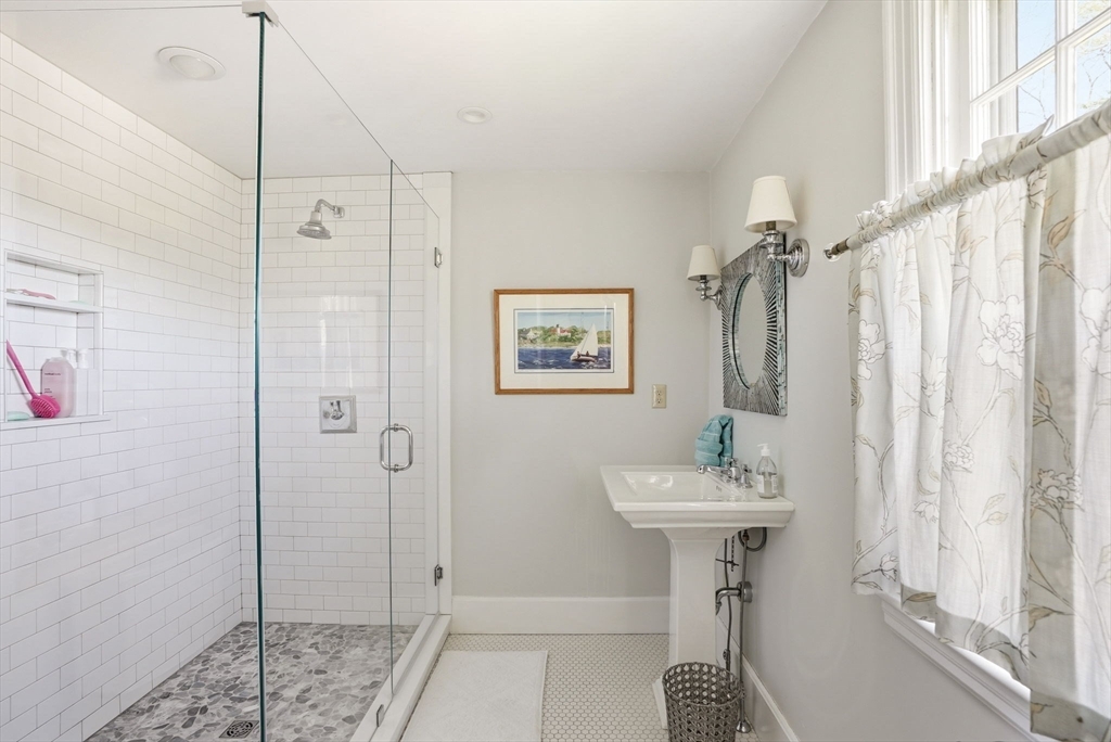 88 Chittenden Lane