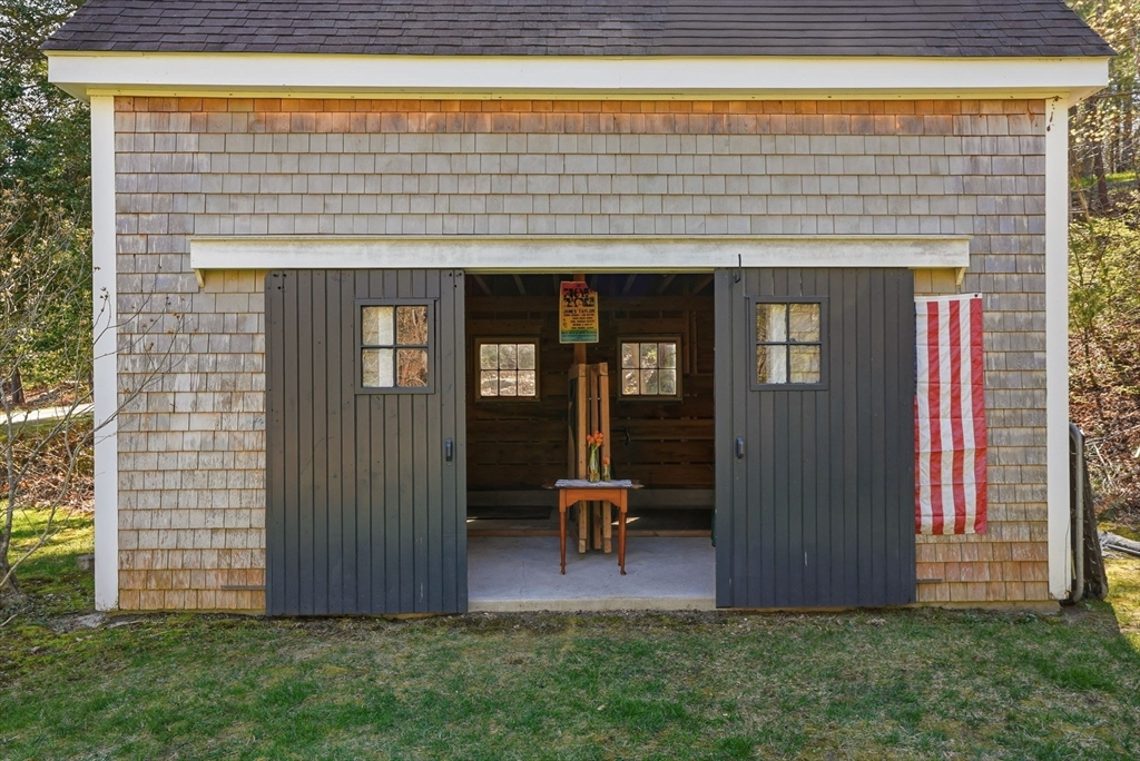 88 Chittenden Lane