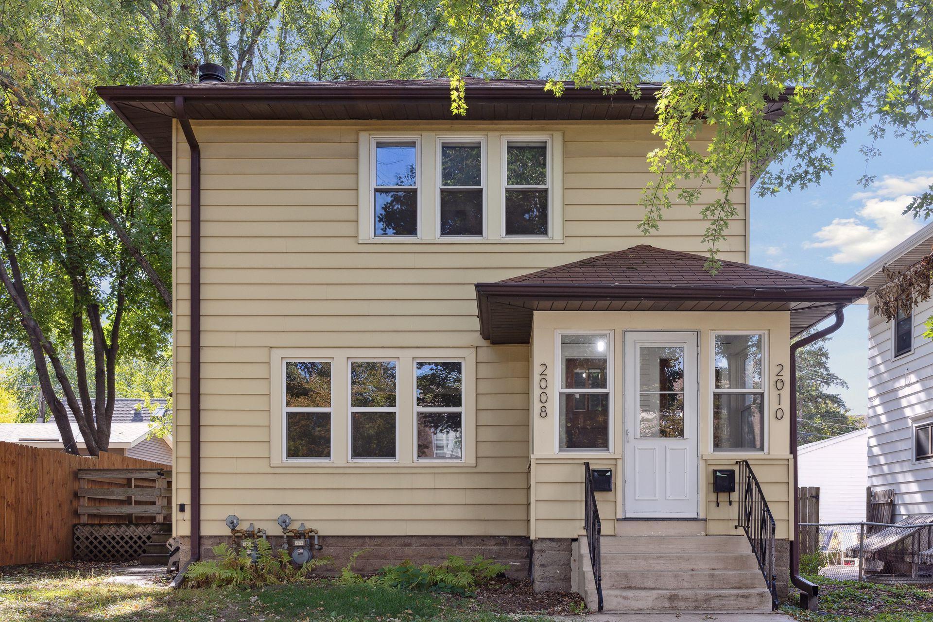 2010 Saint Clair Avenue