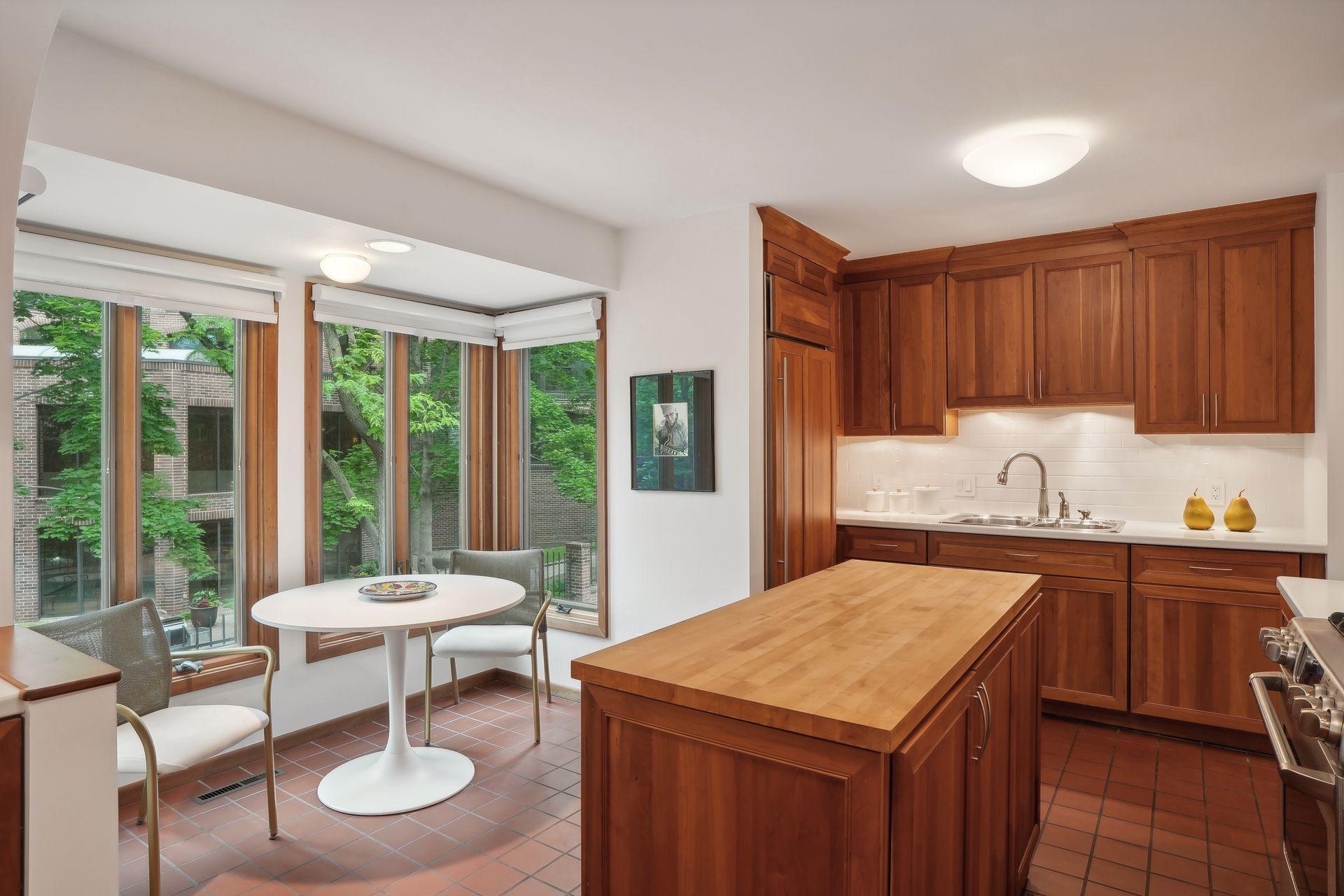 35 Greenway Gables