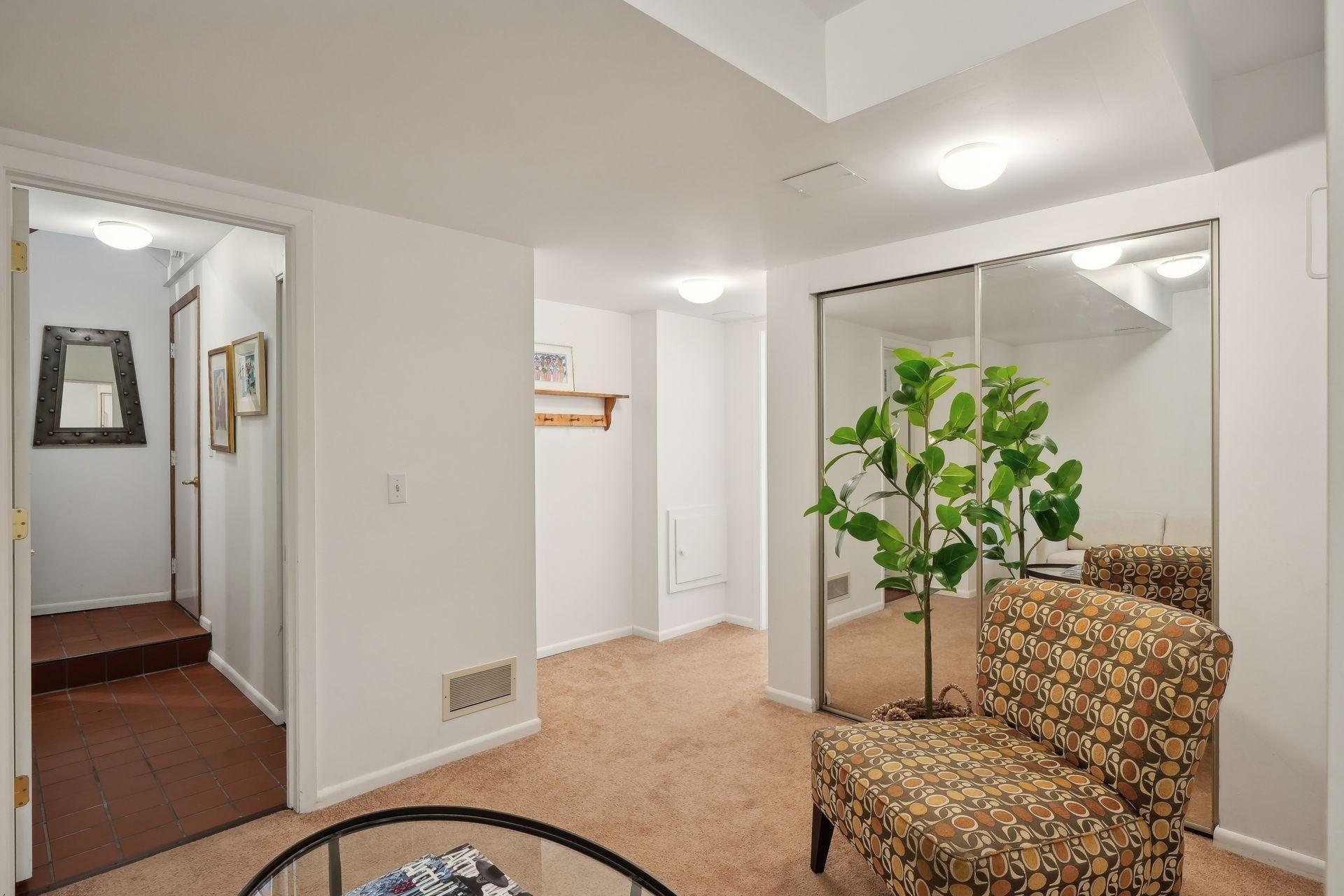 35 Greenway Gables