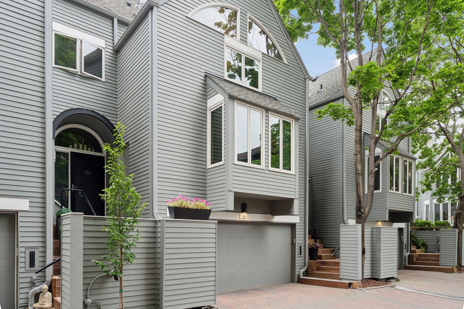 35 Greenway Gables