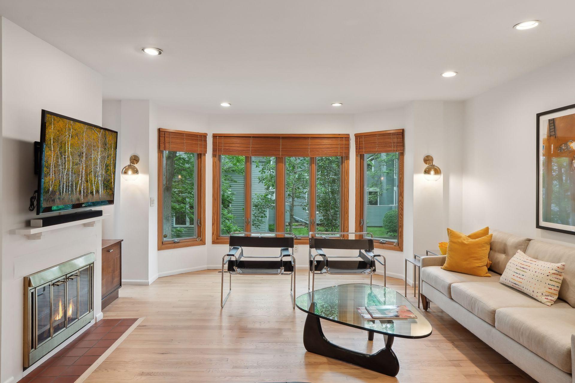35 Greenway Gables