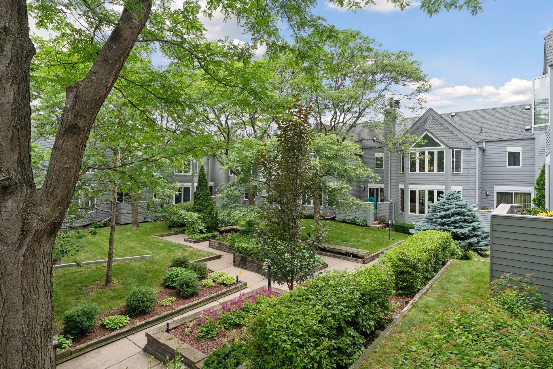 35 Greenway Gables