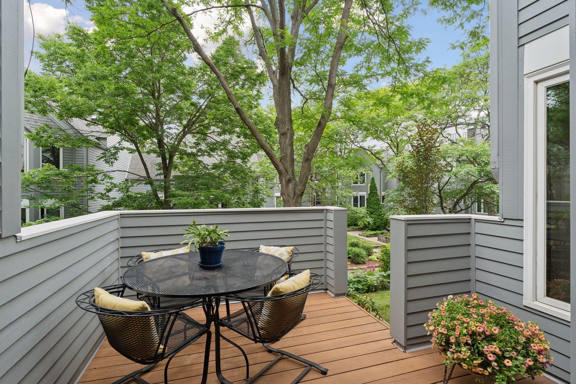 35 Greenway Gables