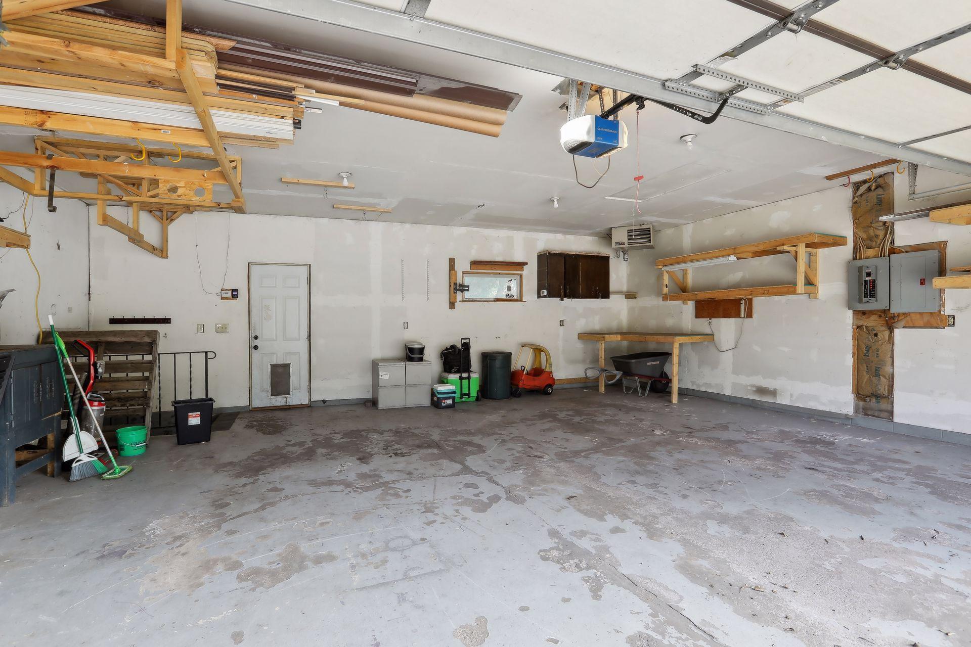 153 Egret Boulevard NW