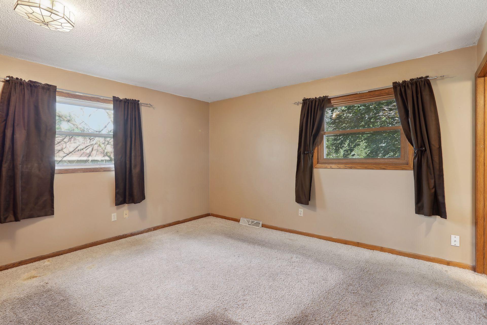 153 Egret Boulevard NW