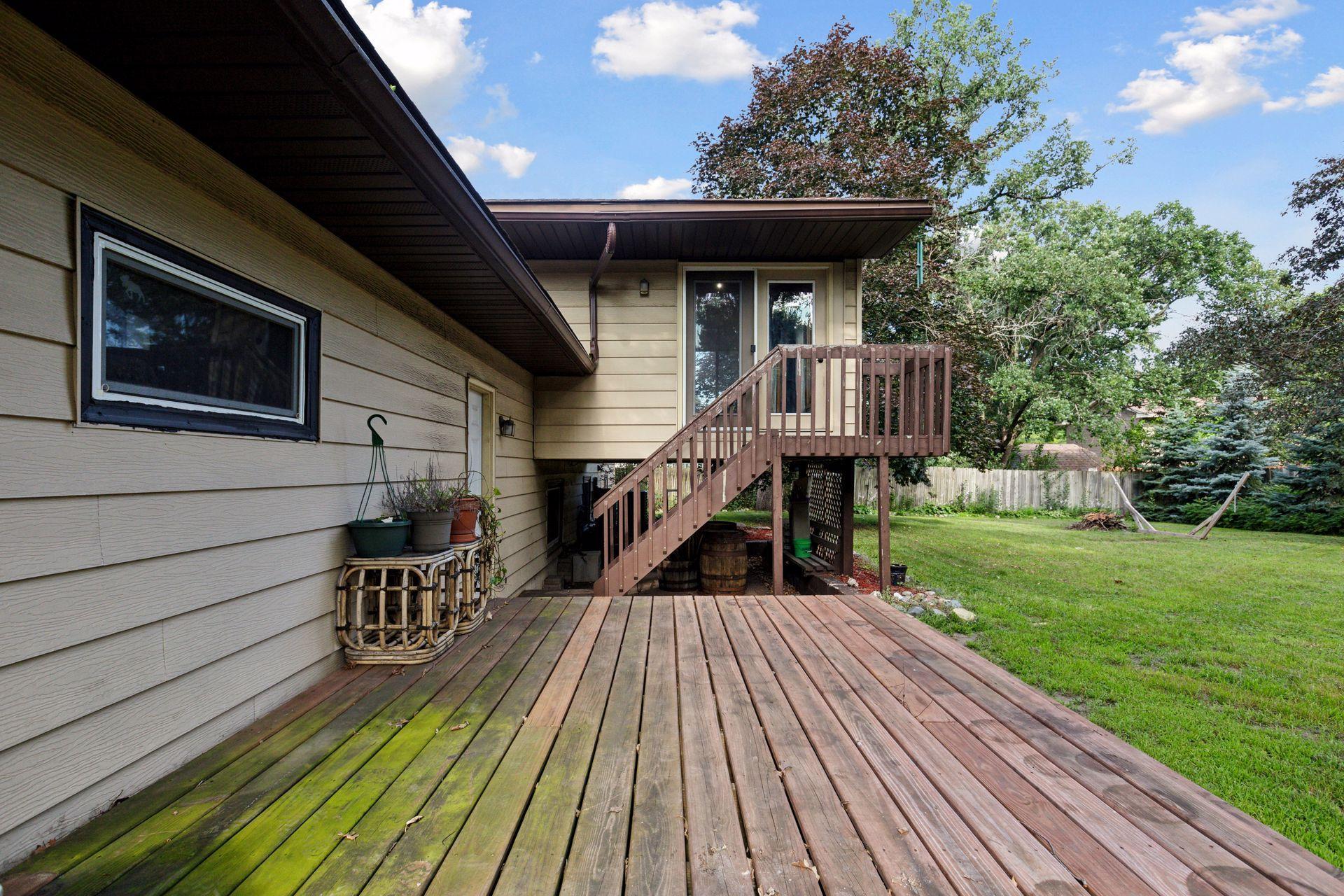 153 Egret Boulevard NW