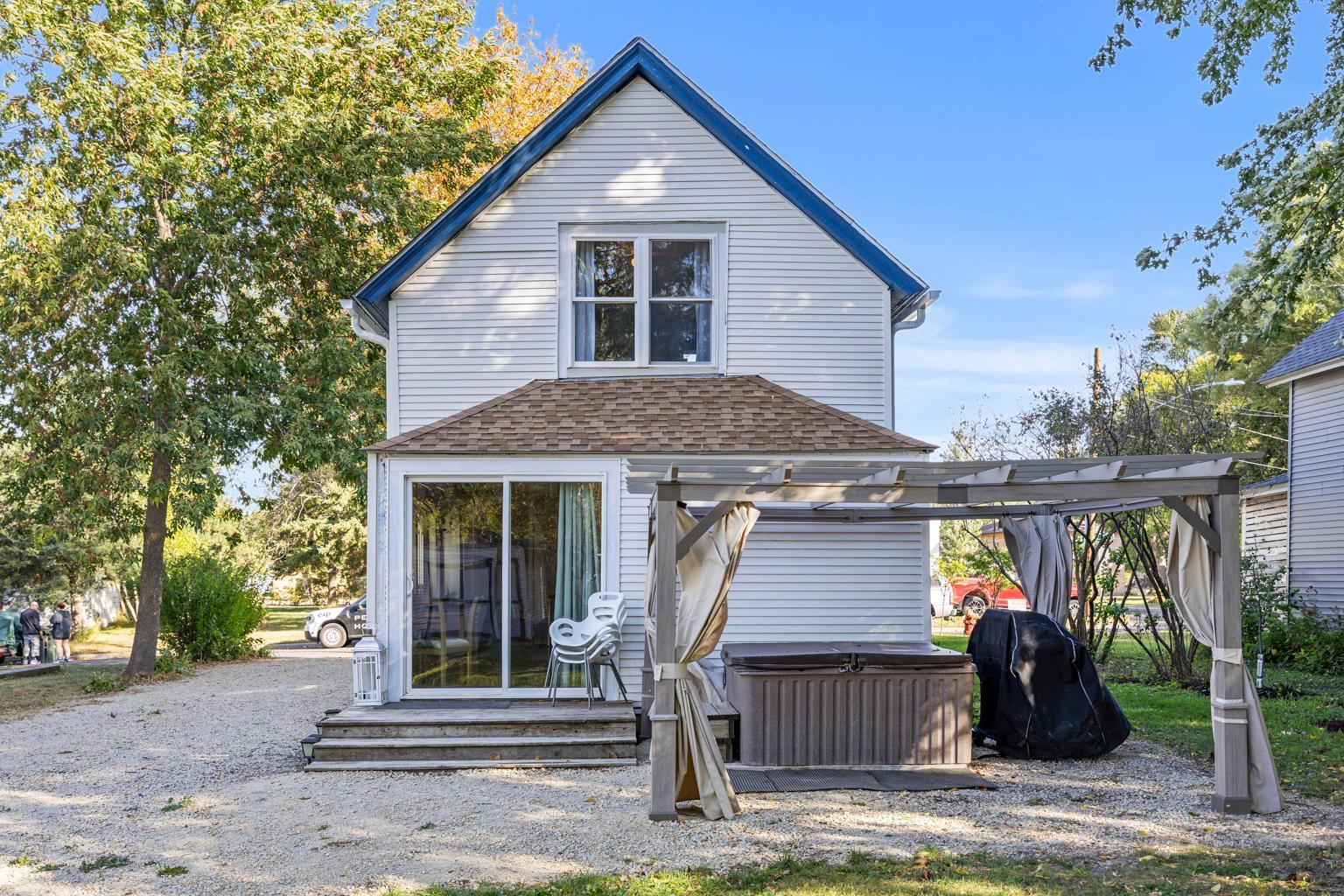 115 Arizona Street SE