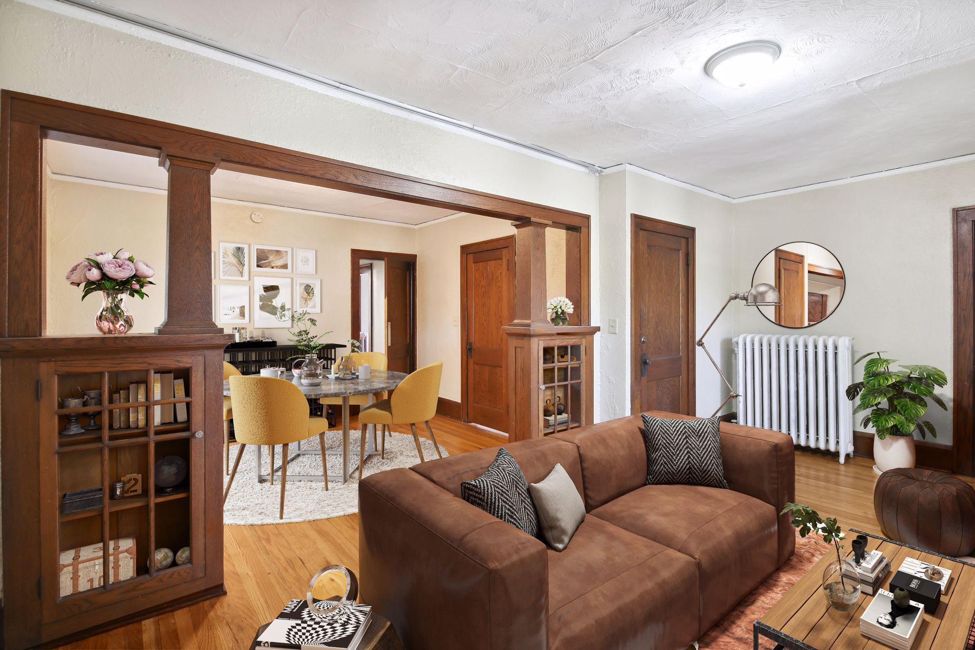 2010 Saint Clair Avenue