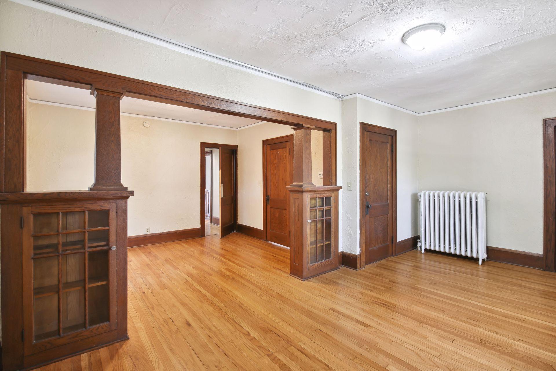 2010 Saint Clair Avenue