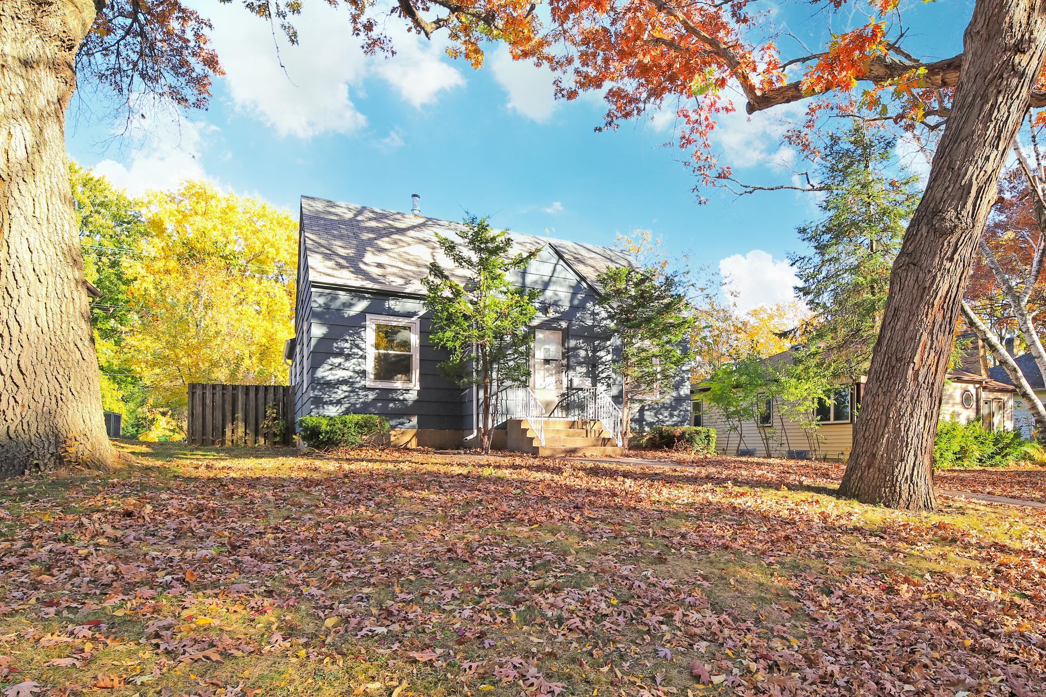 3620 Sheridan Avenue N