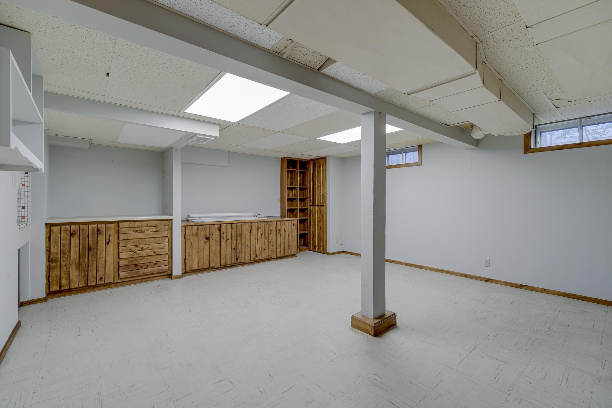 3620 Sheridan Avenue N