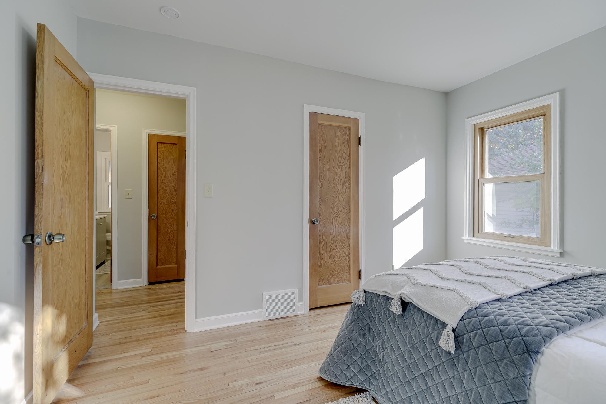 3620 Sheridan Avenue N