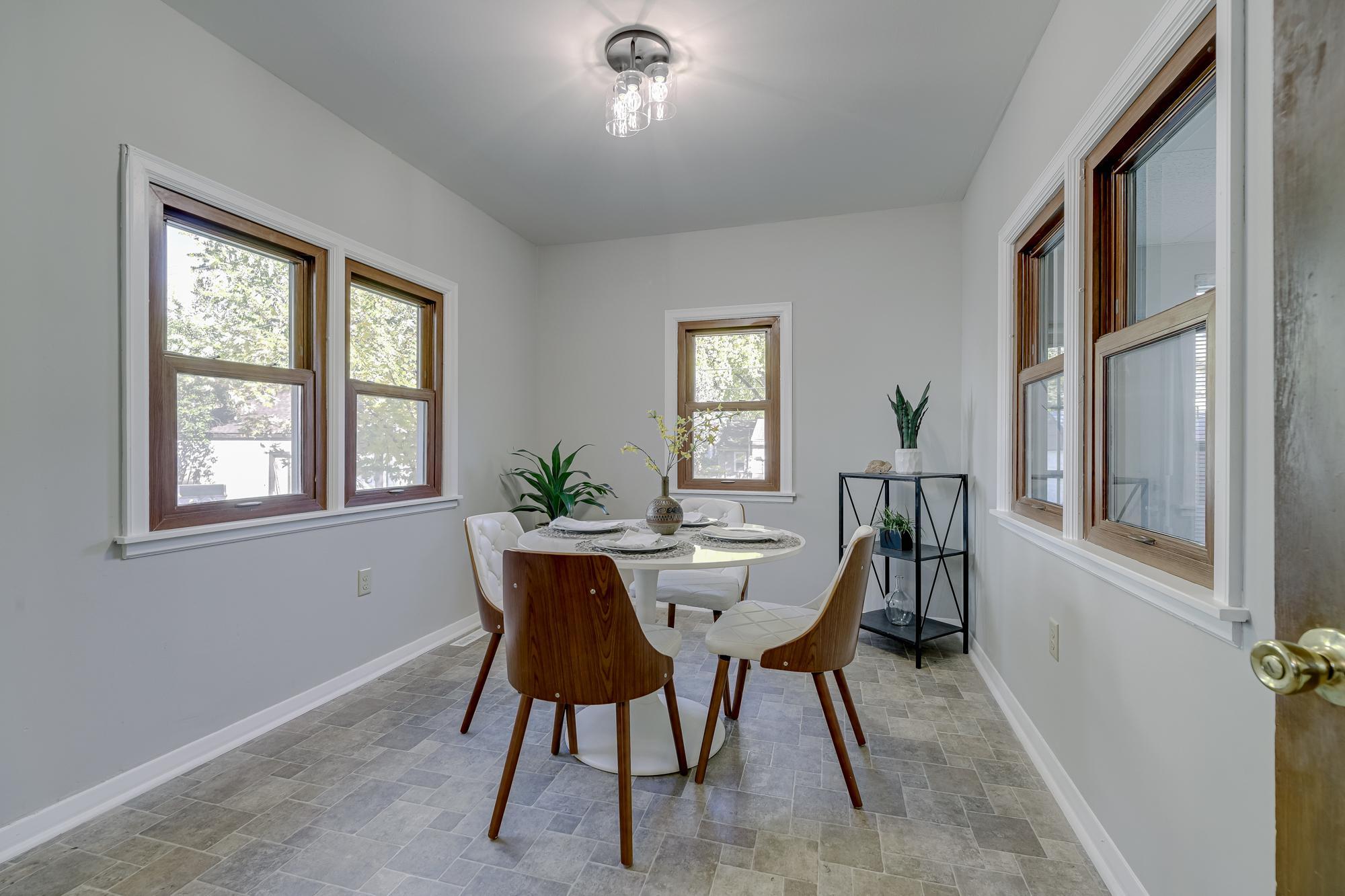 3620 Sheridan Avenue N