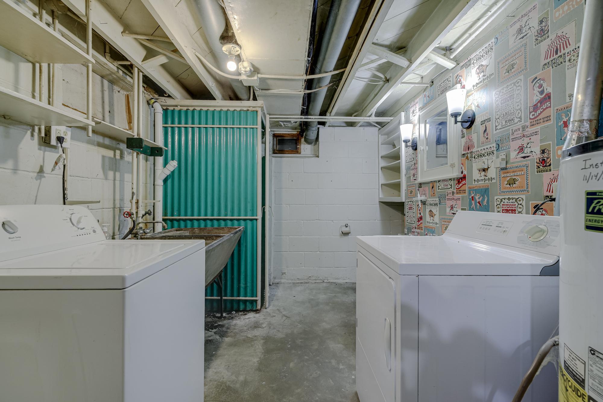 3620 Sheridan Avenue N