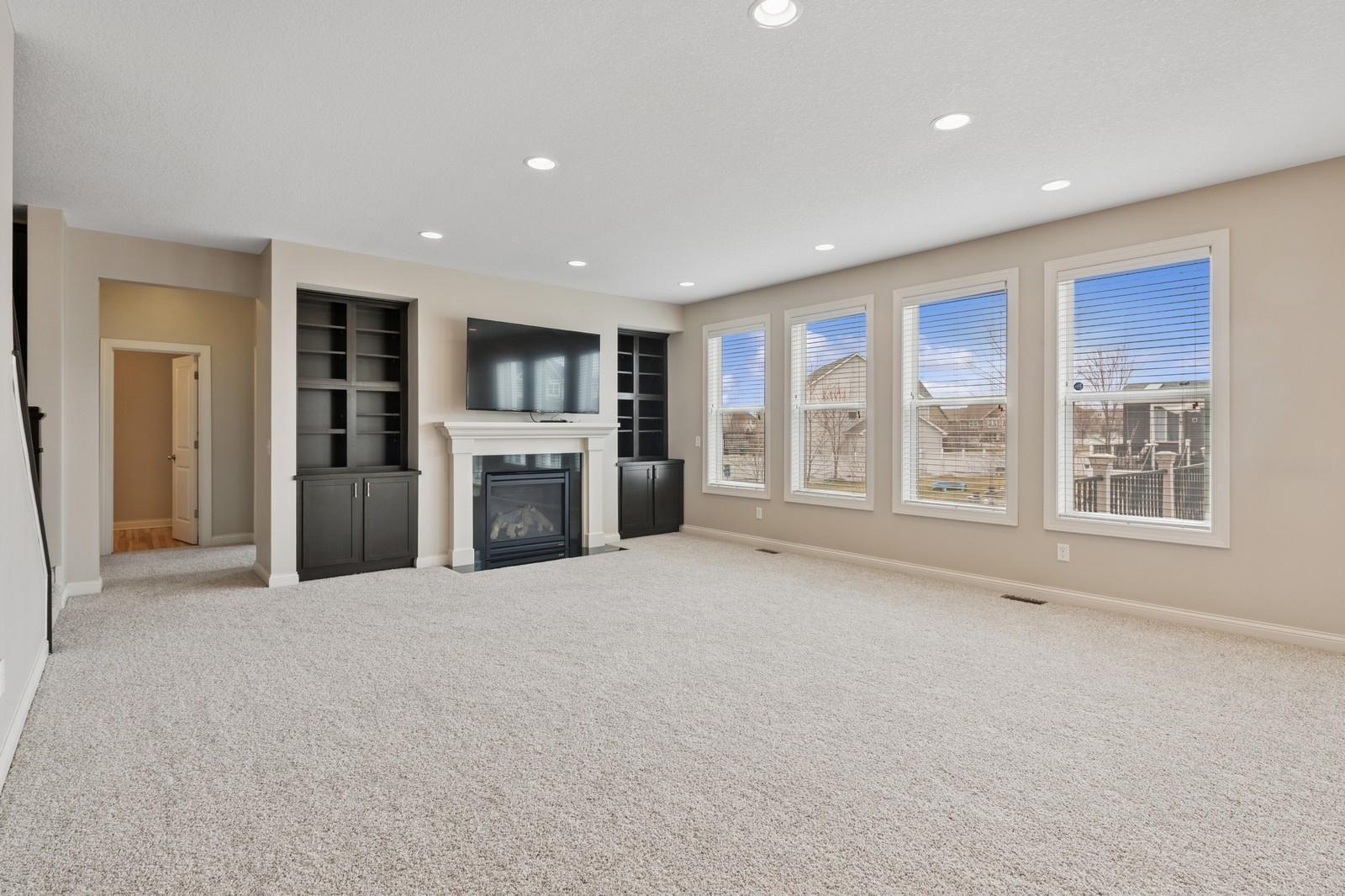 15349 Eagle Creek Way