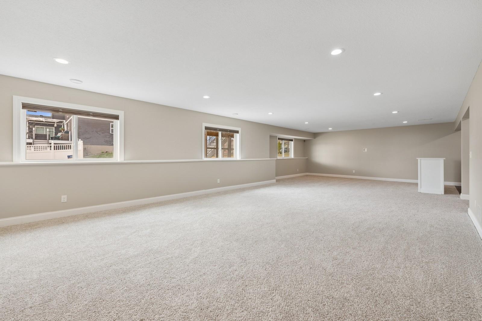 15349 Eagle Creek Way